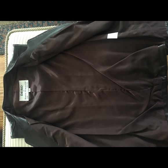 Deep Italian leather vest - Picture 2 of 2